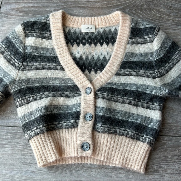 Aritzia Striped Wool Fair Isle Cardigan in Cream and Gray - Picture 11 of 15
